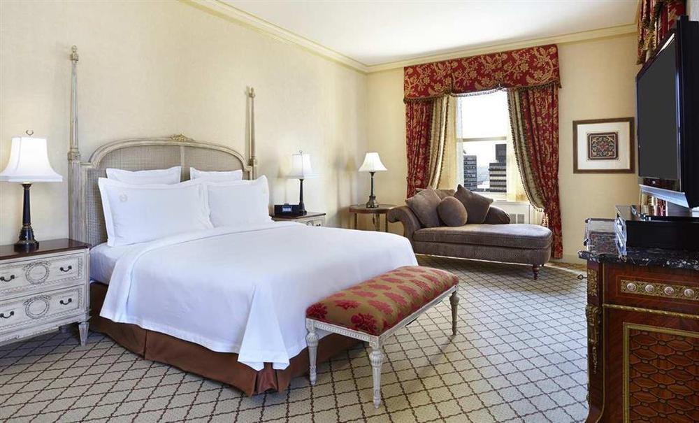 ホテル The Towers Of The Waldorf Astoria ニューヨーク 部屋 写真