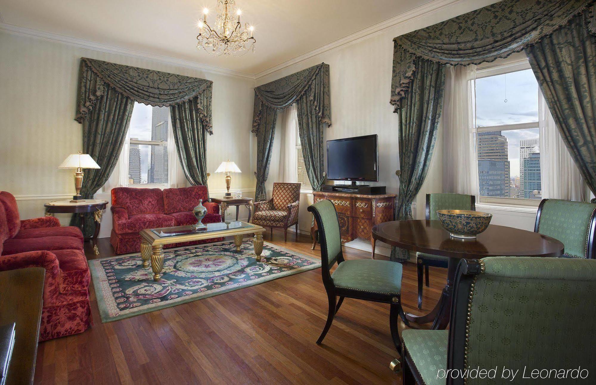 ホテル The Towers Of The Waldorf Astoria ニューヨーク エクステリア 写真
